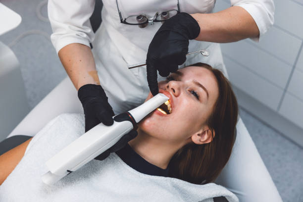 Best Broken or Cracked Tooth Emergency Dentist in Manatee Road, FL